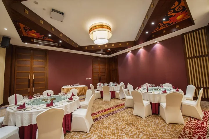 Чунцин: St.Potala Hotel