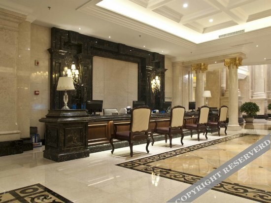 Инкоу: Huajun Hot Spring Holiday Hotel