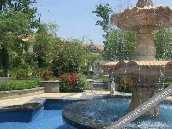 Инкоу: Huajun Hot Spring Holiday Hotel