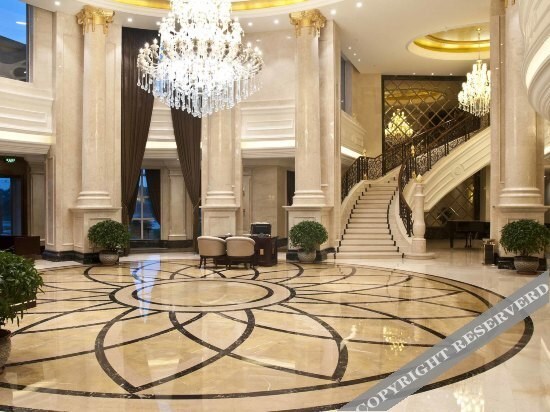 Инкоу: Huajun Hot Spring Holiday Hotel
