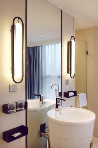 Нинбо: Mochi Boutique Hotel Ningbo Southern Business Area Water Street