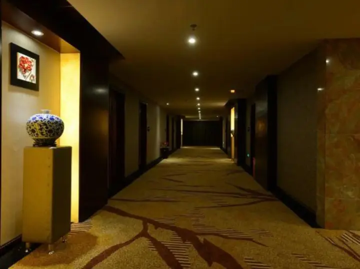 Наньпин: Jinhuangguan Hotel
