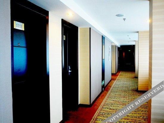 Циньчжоу: Ruiyi Hotel