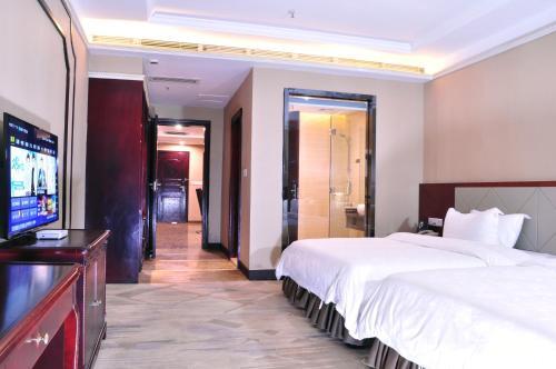 Хейан: Xianglong Hotel