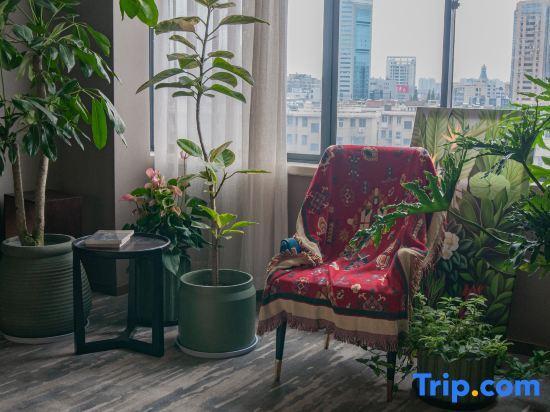 Наньтун: EZZI Hotel (Nantong Haohe Scenic Area Haierxiang Subway Station)