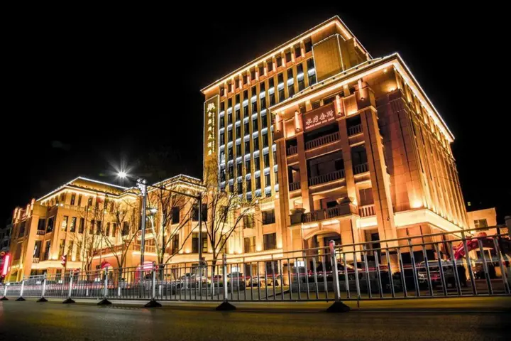 Цзиньчжун: Licheng Ruixuan Hotel (Lingshi Xinjian East Street)