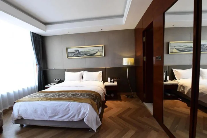 Цзиньчжун: Licheng Ruixuan Hotel (Lingshi Xinjian East Street)