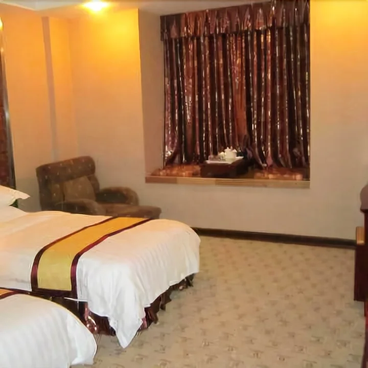 Цзеян: Jin Huang Ming Ting Hotel
