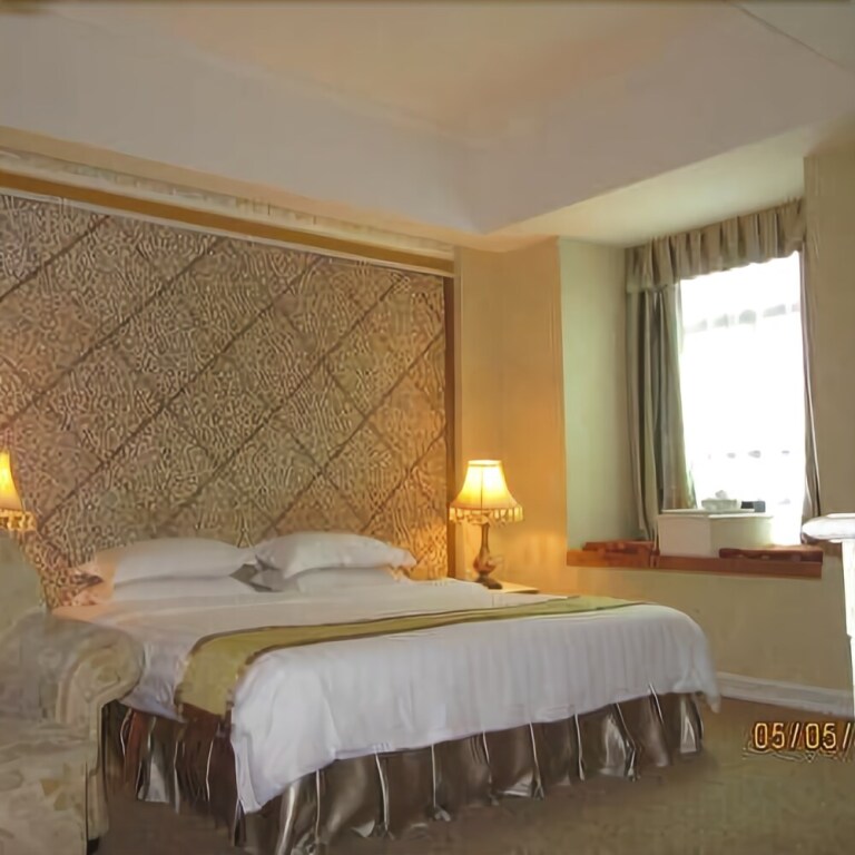 Цзеян: Jin Huang Ming Ting Hotel