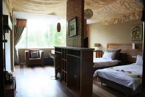 Гуйлинь: Guihu Bieyuan Riverside View Homestay