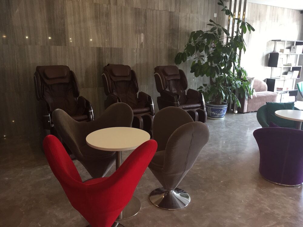 Наньтун: IBIS Styles NT Shimao Plz.