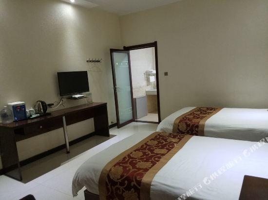 Яньань: Yingbin Business Hotel