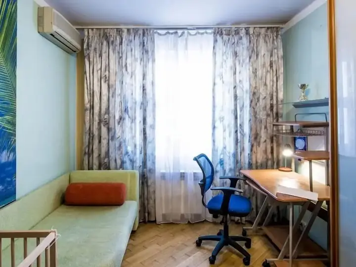 Москва: Апартаменты, ул. Островитянова, 11
