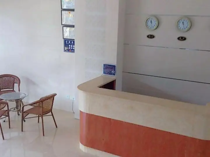 Бэйхай: Riyuehe Hostel