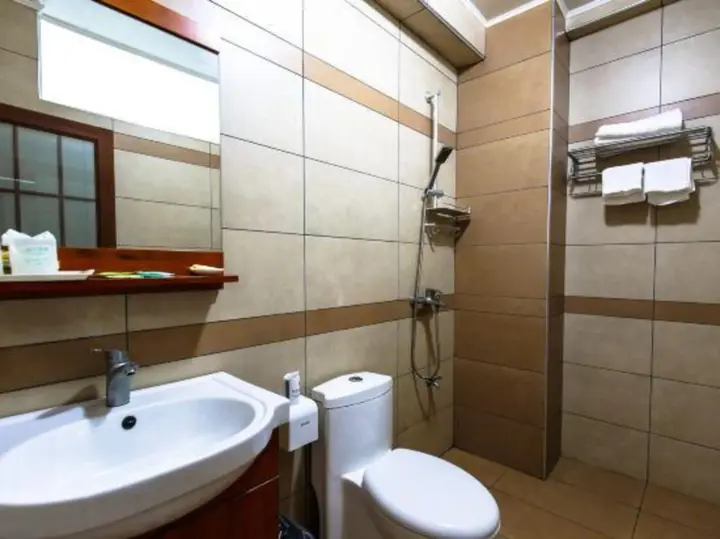 Бэйхай: Riyuehe Hostel