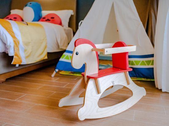 carousel image 2