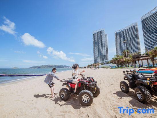 Хойчжоу: Twin Moon Bay Xianghai Hot Spring Holiday Hotel