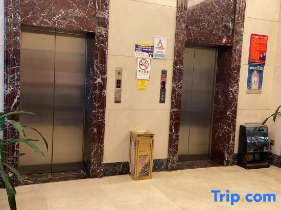 Наньнин: Nanning Zhaohe Hotel