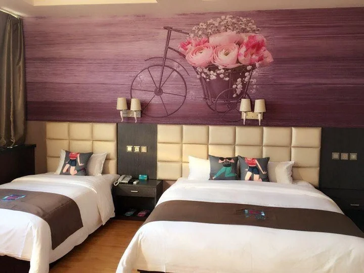 Кайфын: Pai Hotel Kaifeng Henan Univeristy Aquarium