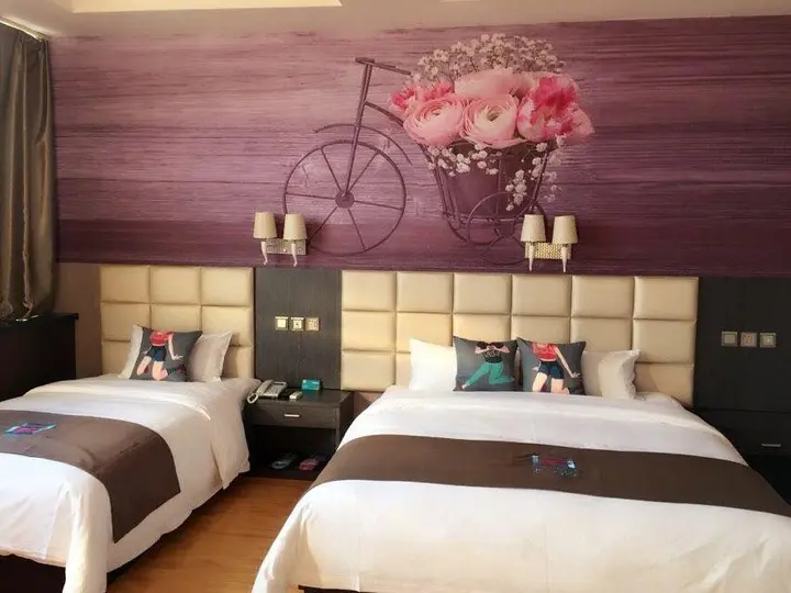 Кайфын: Pai Hotel Kaifeng Henan Univeristy Aquarium