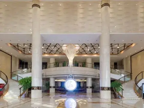 Qilu Jiudi Yujing Hotel — фото 5