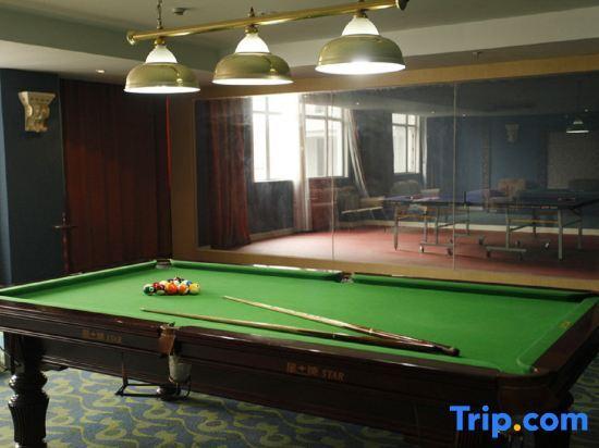 Суцянь: Xinshijie Hotel