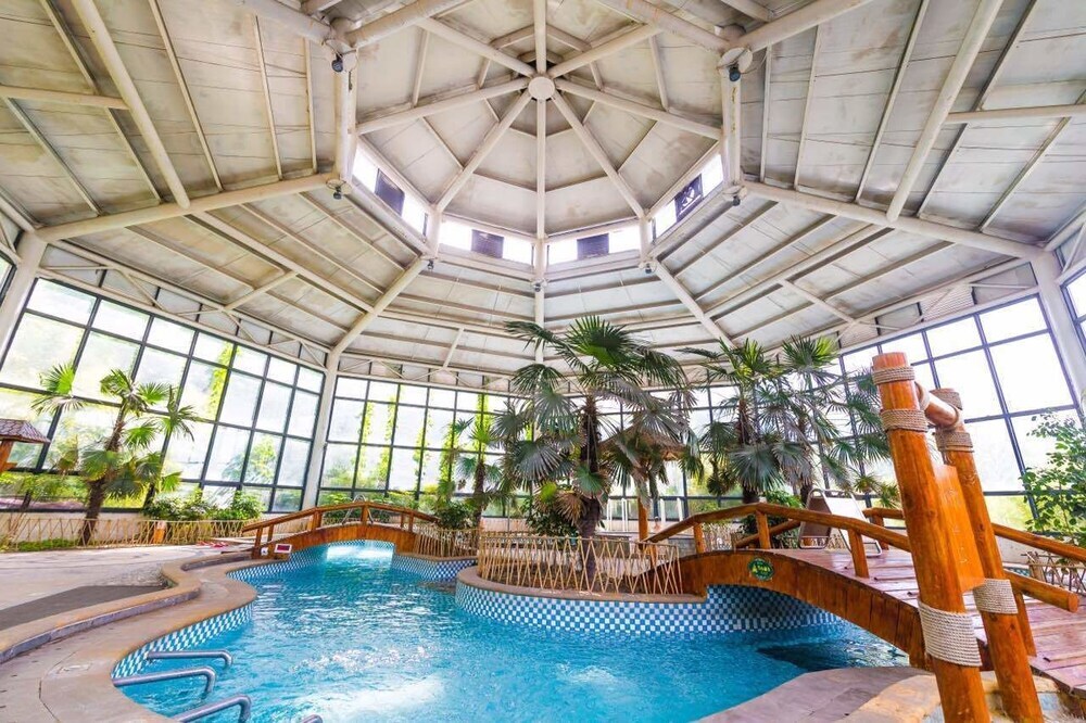 Лоян: Fengxiang hot spring Hotel