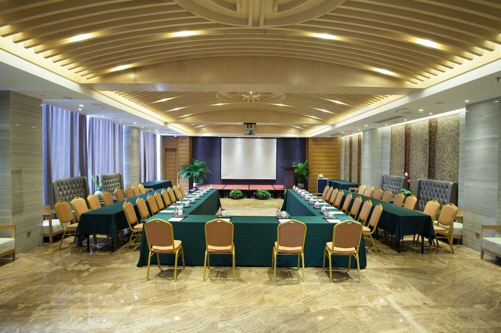 Лоян: Fengxiang hot spring Hotel