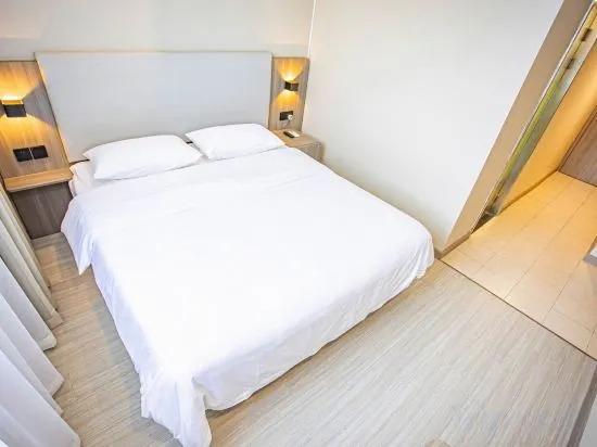Ханчжоу: RU Jia Hotel (Hangzhou West Lake Hefang Street)