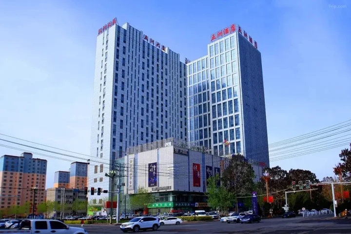 Куча: Wuzhou Hotel