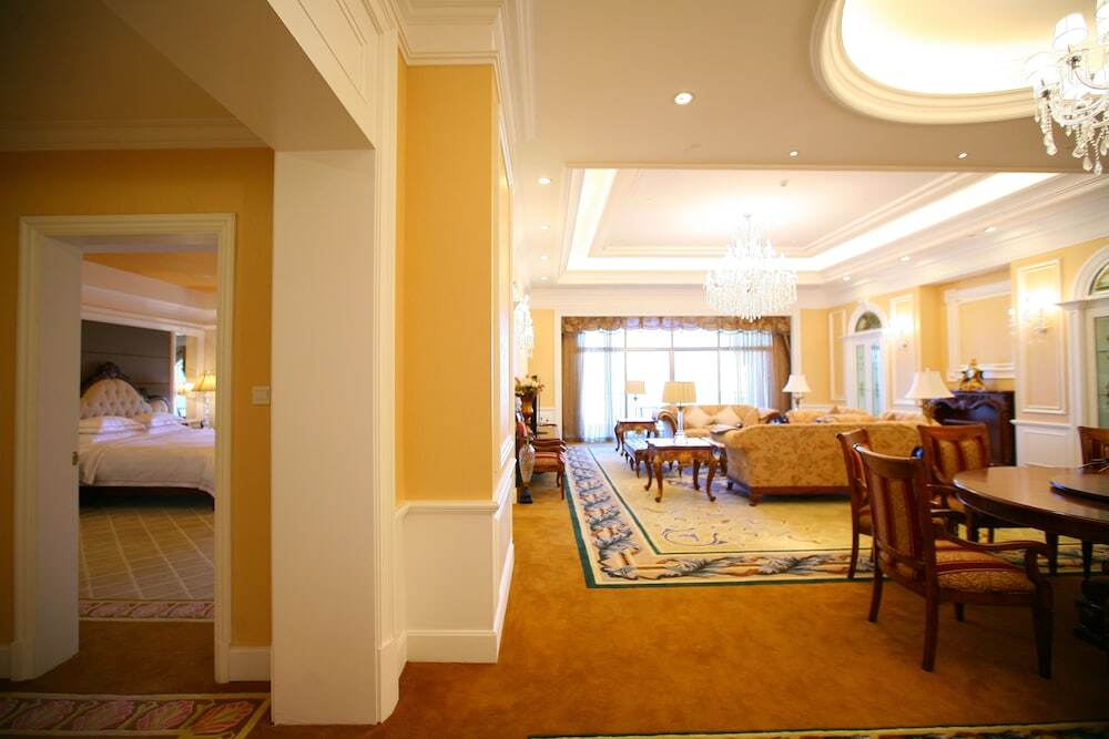 Аньцин: Anqing Country Garden Phoenix Hotel