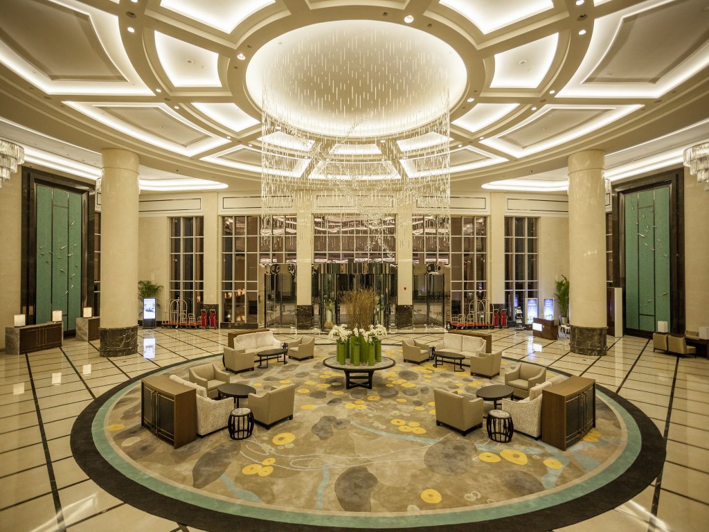 Ухань: Wuhan Liantou Peninsula Hotel & Resort