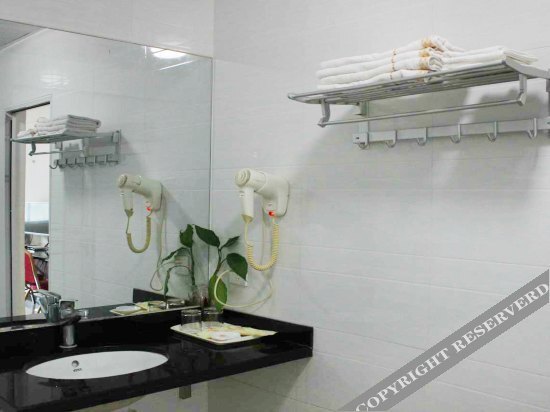 Шаогуань: Tianxiang Business Hotel