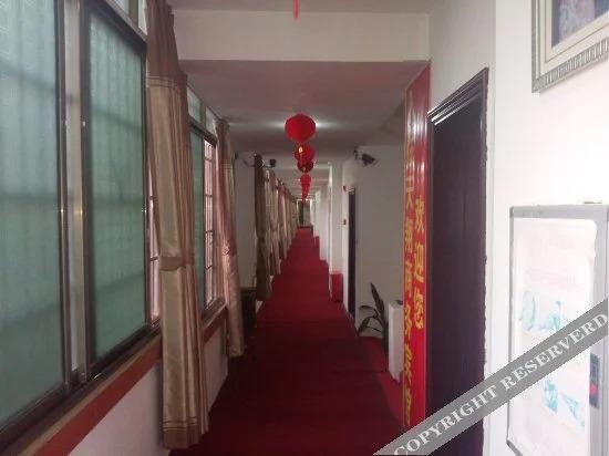 Шаогуань: Tianxiang Business Hotel
