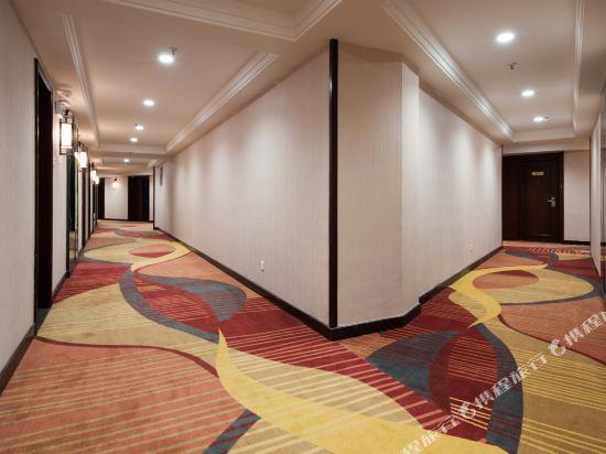 Хойчжоу: Fengyuan Business Hotel