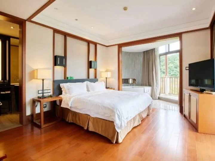 Чжоушань: Grand Barony Resort & Spa Daishan