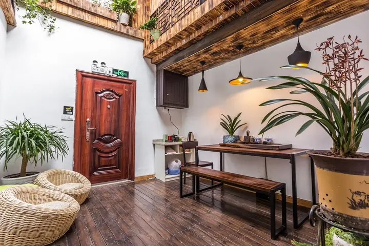 Цзясинь: Wu Town Sijing Bieyuan Boutique Hostel