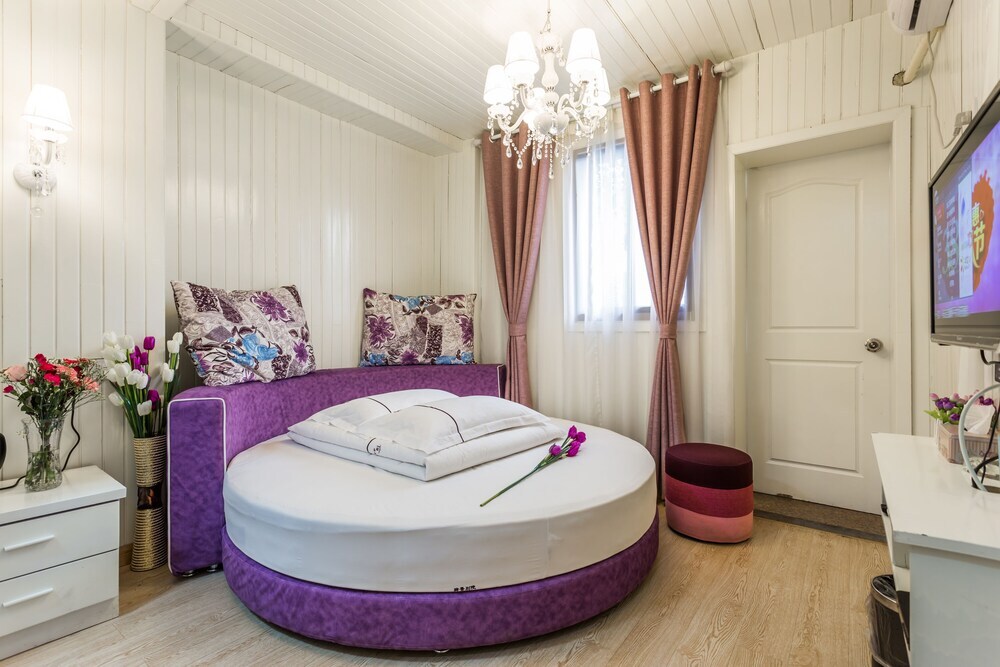 Цзясинь: Wu Town Sijing Bieyuan Boutique Hostel