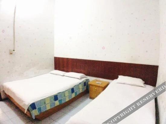 Кайфын: Shandong Hostel