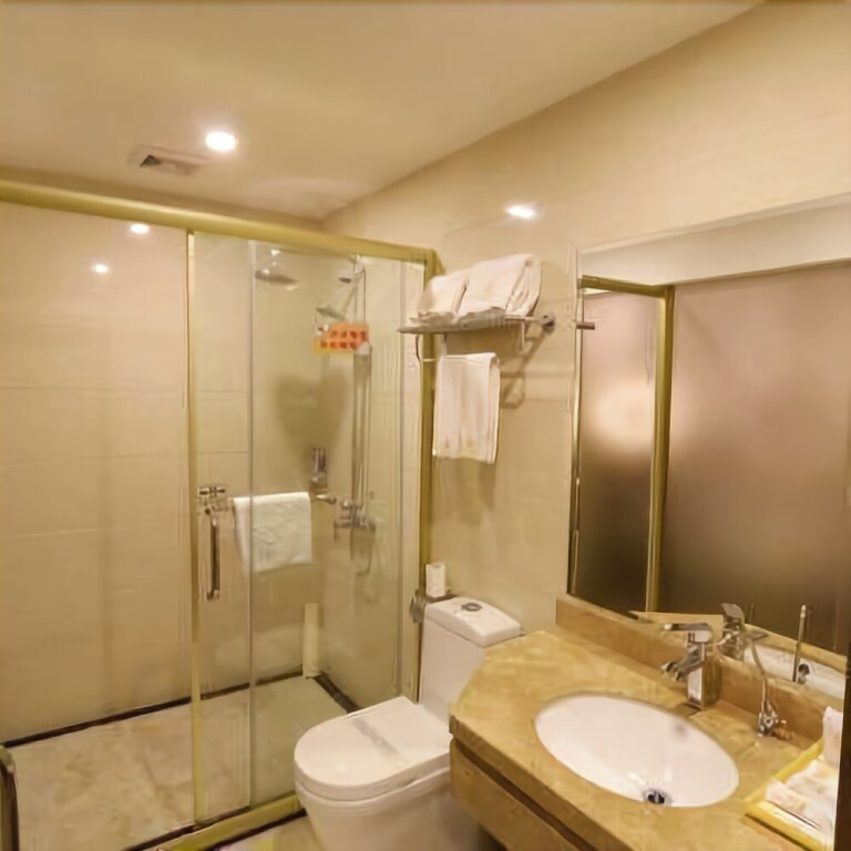 Шаньвэй: Fortune Hotel