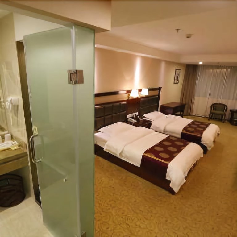 Шаньвэй: Fortune Hotel