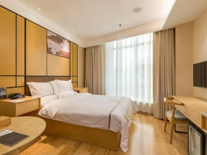 Сюйчжоу: Deep Sleep Hotel (Xuzhou High-Speed Railway Station Front Square Zhenxing Avenue)