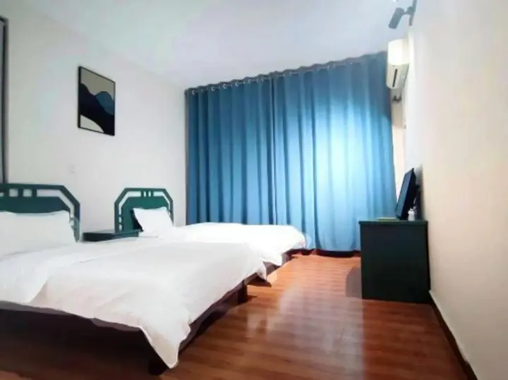 Яншо: Xiamo Hotel