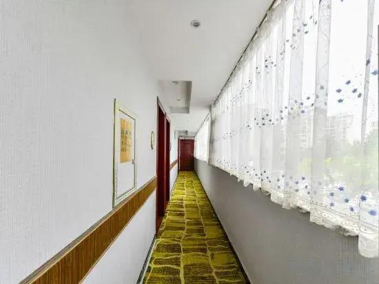 Xingyuexing Hotel (Zhuhai Gongbei Port) — фото 3