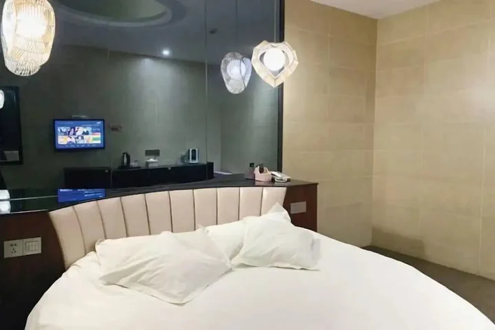 Уху: MOLAN Hotel(Fangte Second Phase Store)