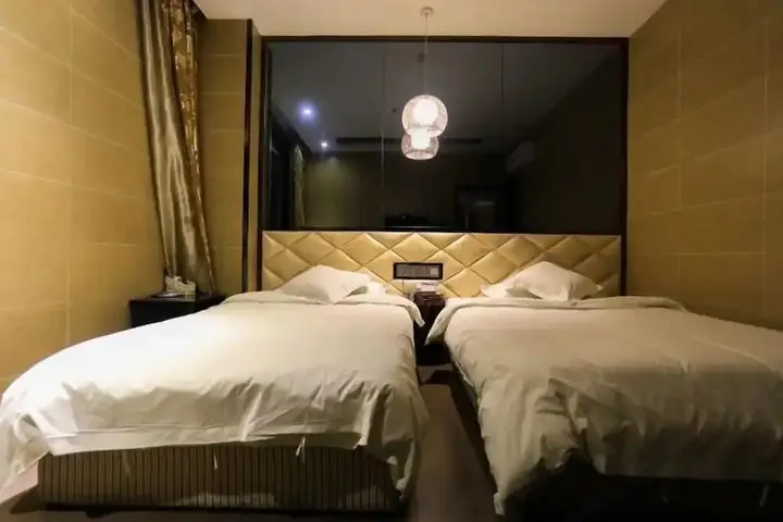 Уху: MOLAN Hotel(Fangte Second Phase Store)
