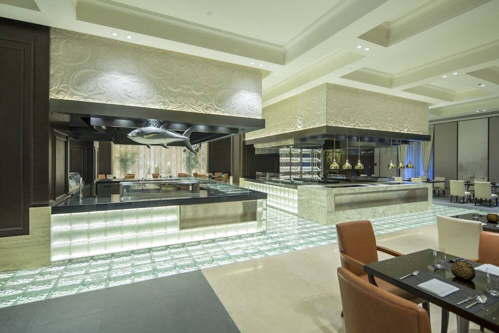 Пекин: Grand Bay Hotel Beijing