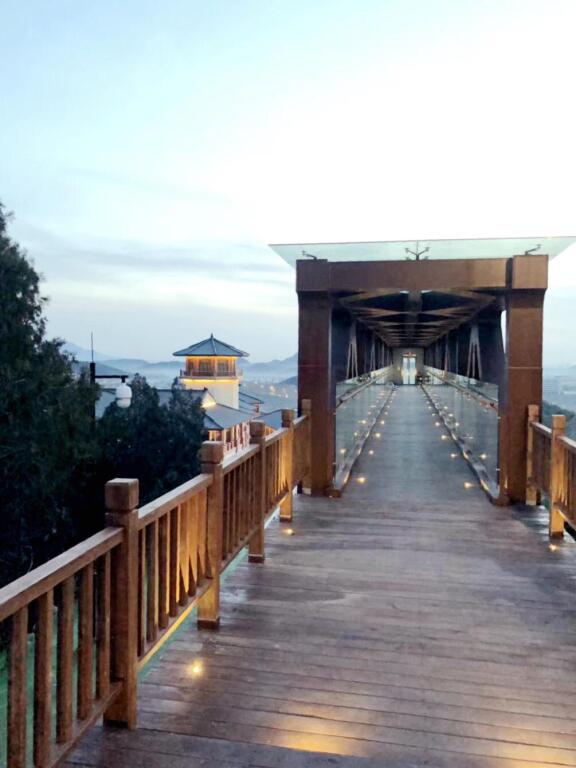 Пекин: Grand Bay Hotel Beijing