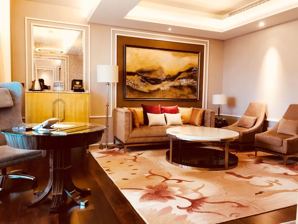 Пекин: Grand Bay Hotel Beijing