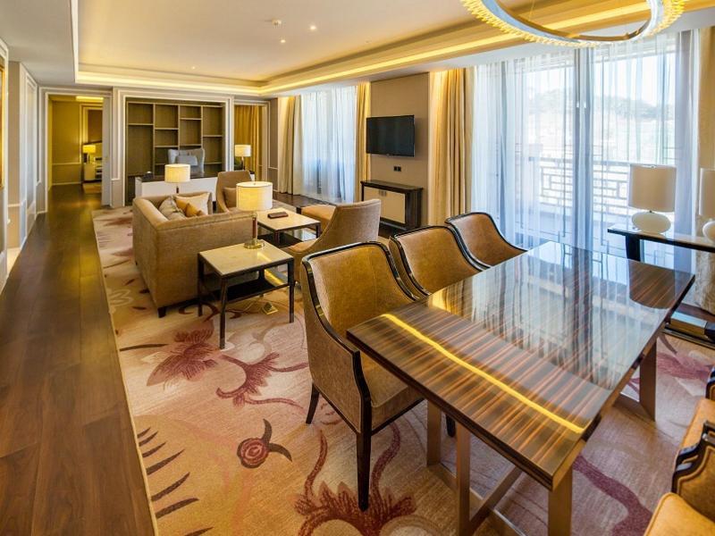 Пекин: Grand Bay Hotel Beijing
